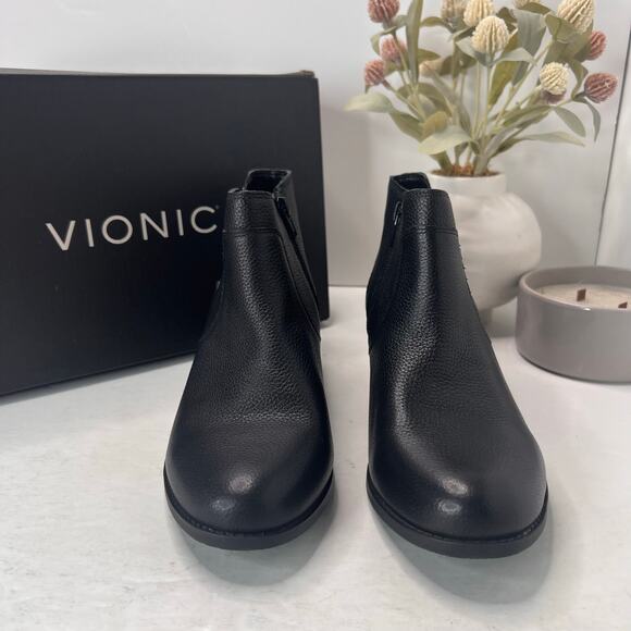 Vionic Finn Leather Comfort Block Heel Ankle Boot Black Women's 8.5 Wide NWOB - Picture 2 of 11